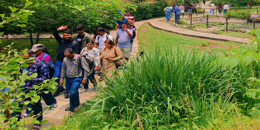 Nagarkot day hiking tour 