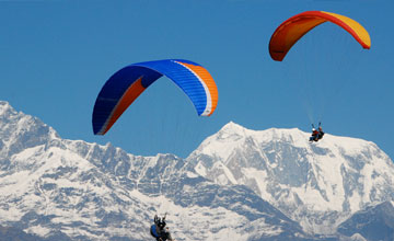 Paragliding in Nepal