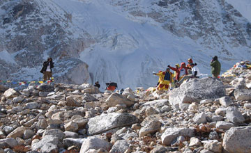 Annapurna Yoga trekking