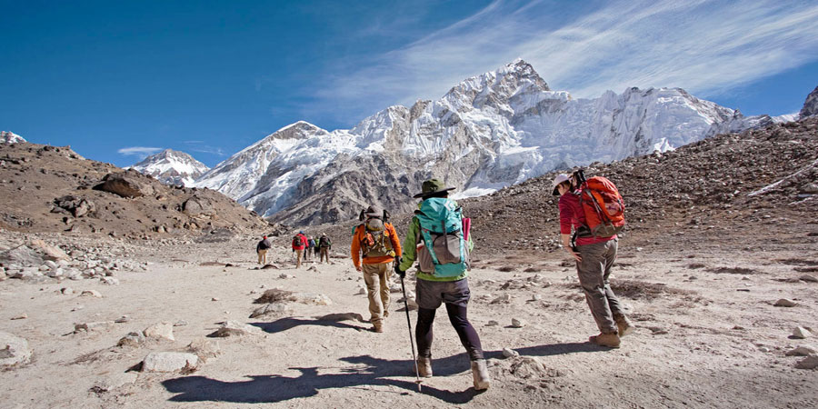 Everest yoga trekking