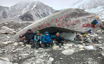 last minute booking  Everest base camp trek