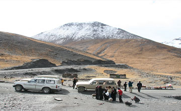 Lhasa Kathmandu overland tour